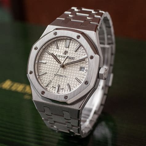 audemars piguet royal oak prezzo base|cheapest audemars piguet royal oak.